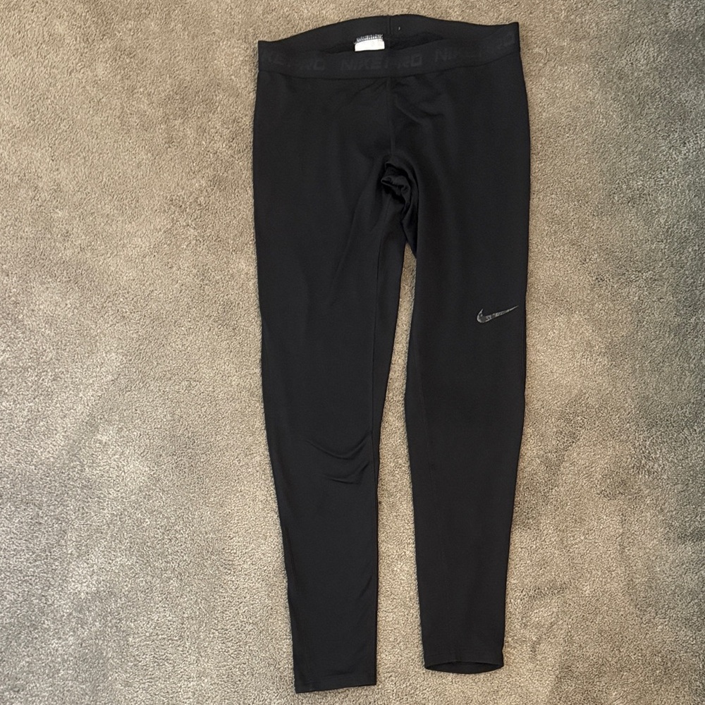 Nike women’s pro legging